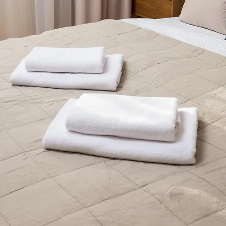 Metro Imielin 2-bedroom By Bookinghost