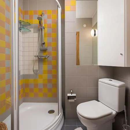 Metro Imielin 2-bedroom By Bookinghost * Varsovia