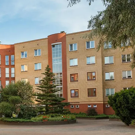 Metro Imielin 2-bedroom By Bookinghost