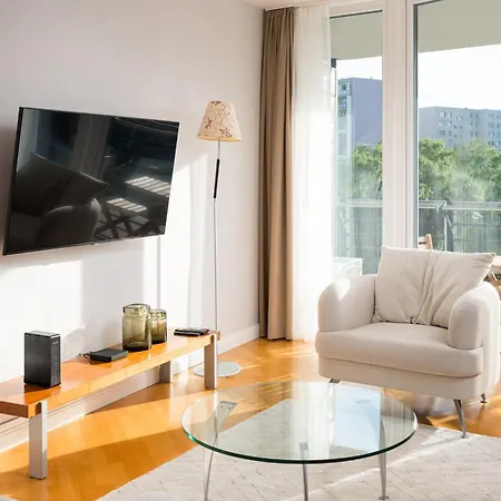 Metro Imielin 2-bedroom By Bookinghost Appartement Warschau